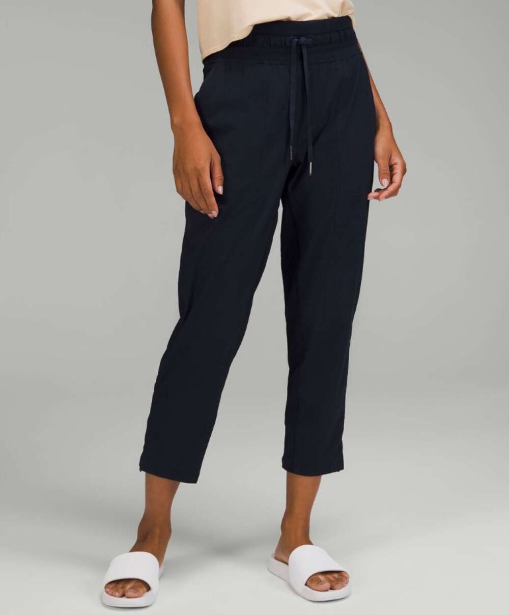 Lululemon Dance Studio Mid-Rise Cropped Pant Women's Size 6 Blue Cinchable Hem
